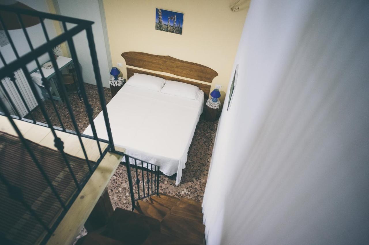Il Melograno Bed & Breakfast Ceglie Messapica Exterior foto