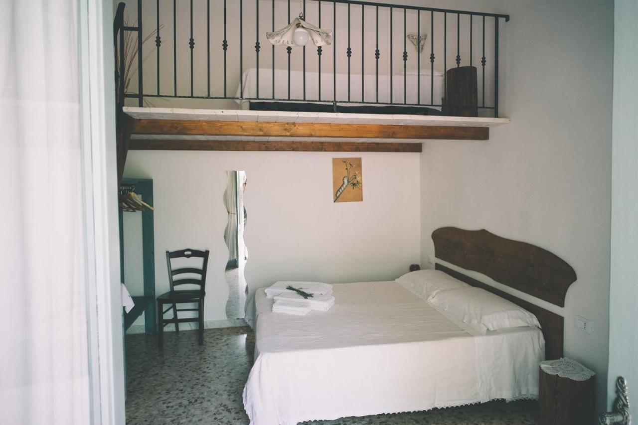 Il Melograno Bed & Breakfast Ceglie Messapica Exterior foto